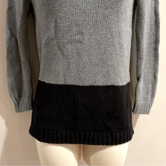 Loft  WOMANS SWEATER - Picture 7 of 8